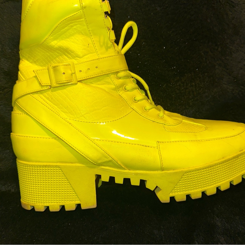 Yellow Women's Lace-Up Boots